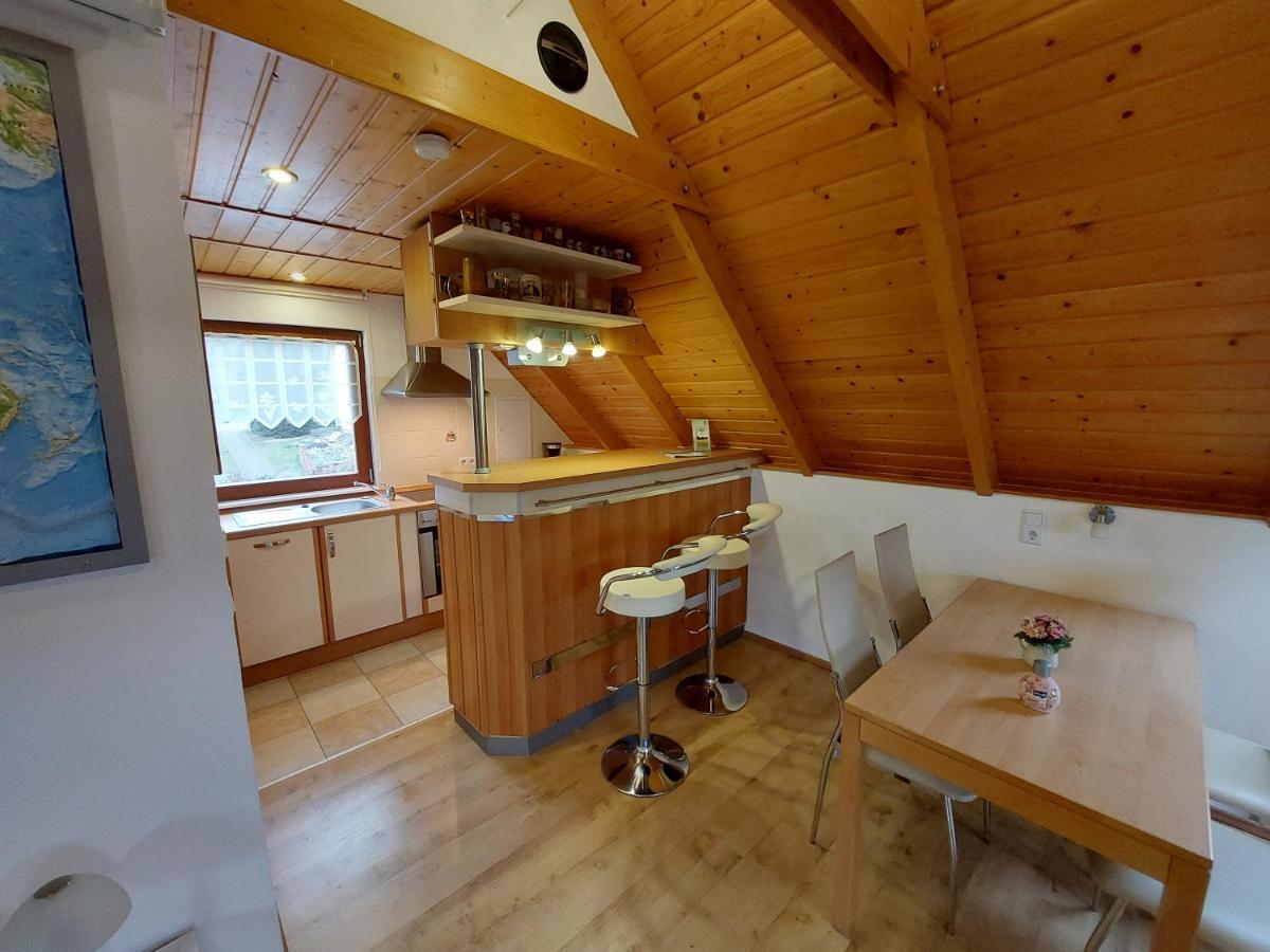 Ferienwohnung Zur Saaleaue Wettin Luaran gambar