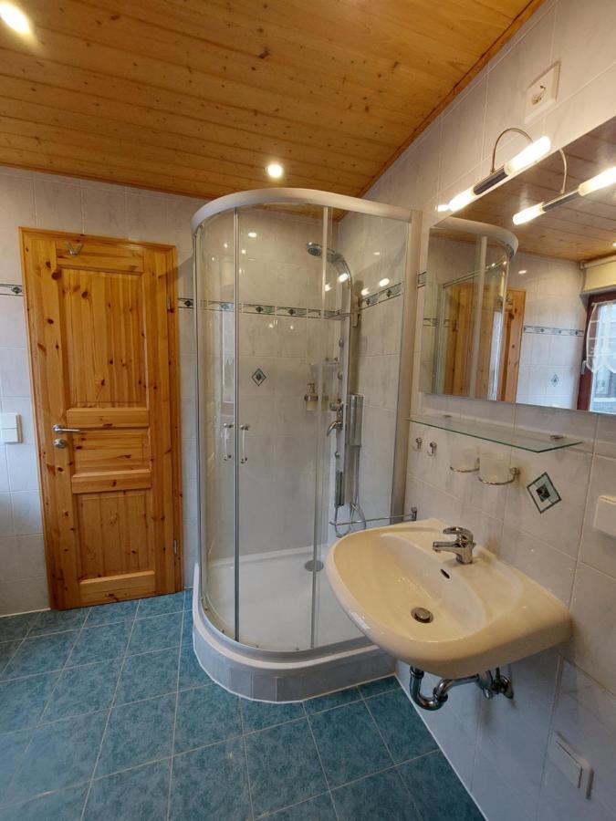 Ferienwohnung Zur Saaleaue Wettin Luaran gambar